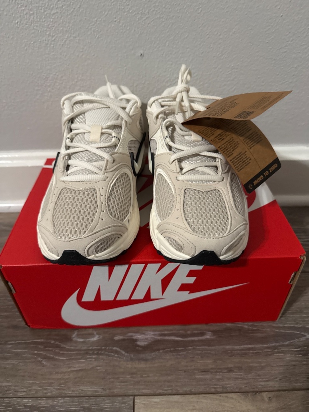 Nike V5 RNR - Picture 3 of 5